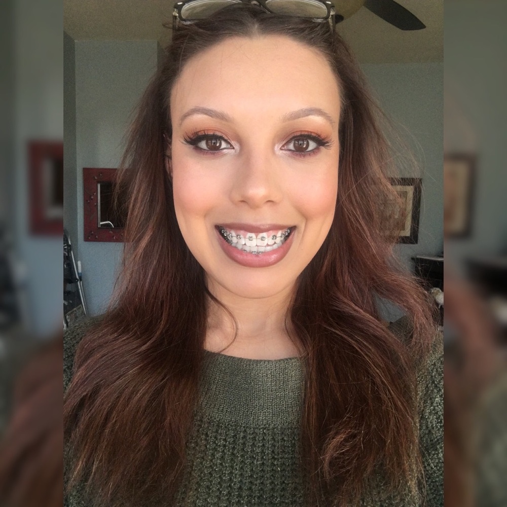 Meet your Posher, Courtney